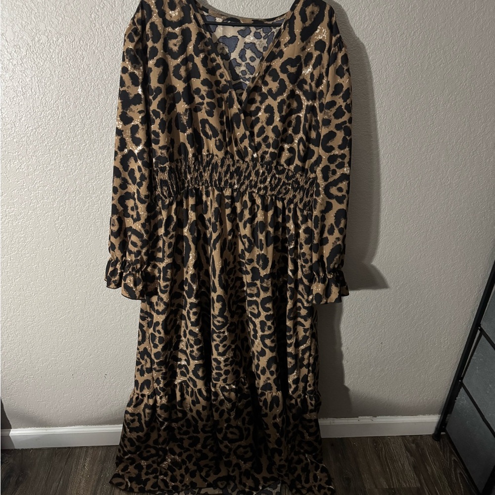 SHEIN Animal Print Long Sleeve Dress